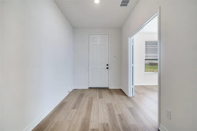 $307,990 | 1525 Newsted Drive, Seagoville, TX 75159