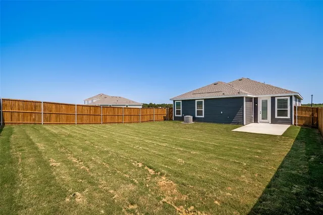 $307,990 | 1525 Newsted Drive, Seagoville, TX 75159