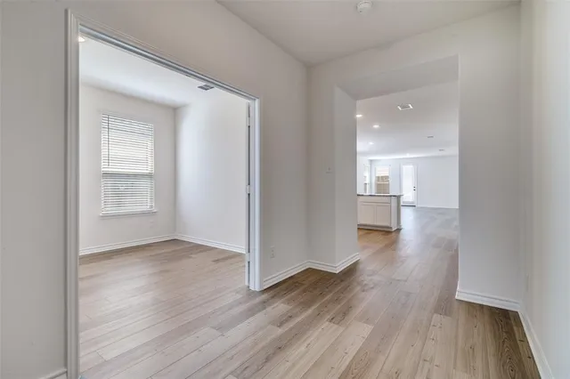 $307,990 | 1525 Newsted Drive, Seagoville, TX 75159