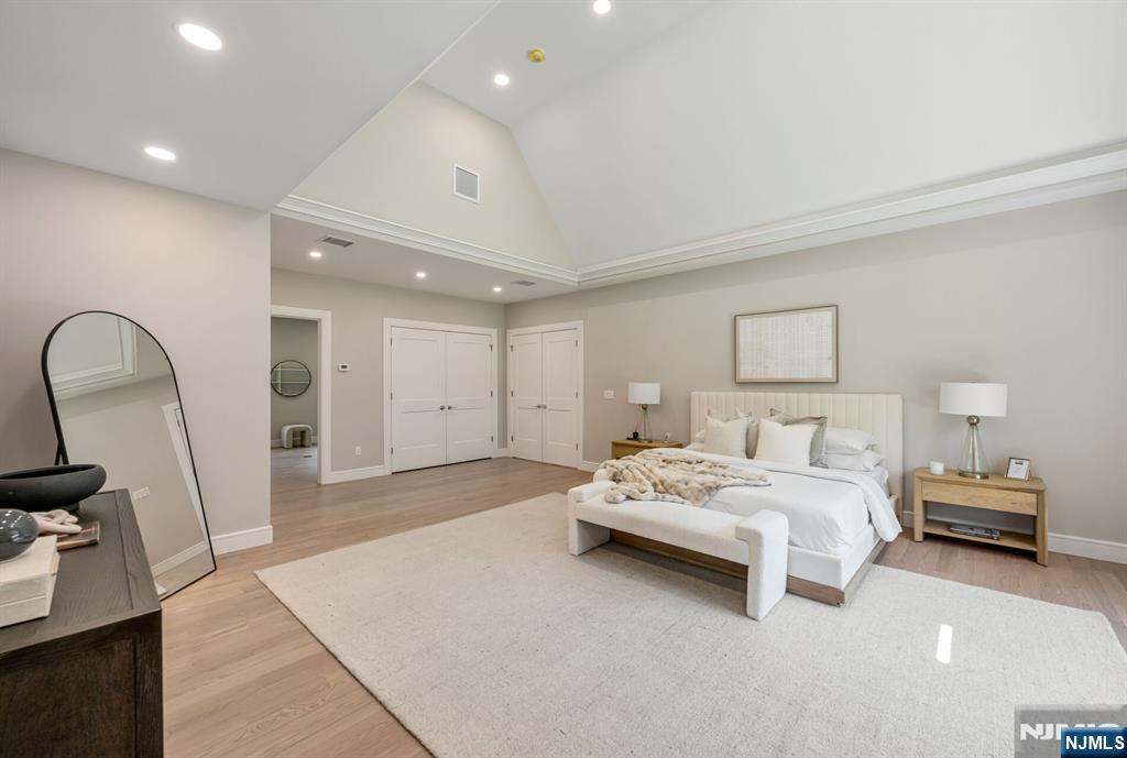 520 Clinton Avenue Wyckoff, NJ 07481 - Photo 24 of 50