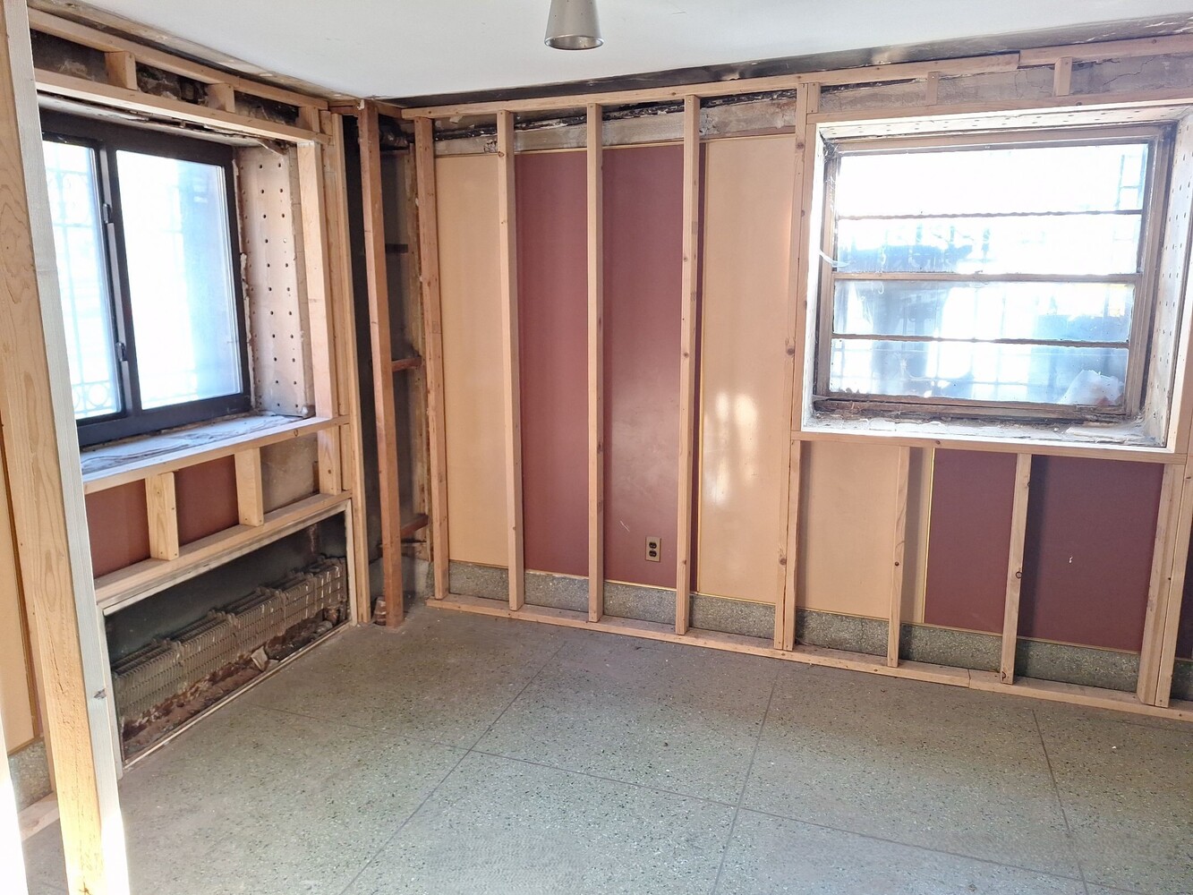 200 West 139th Street Manhattan, NY 10030 - Photo 7 of 24 a view of closet area