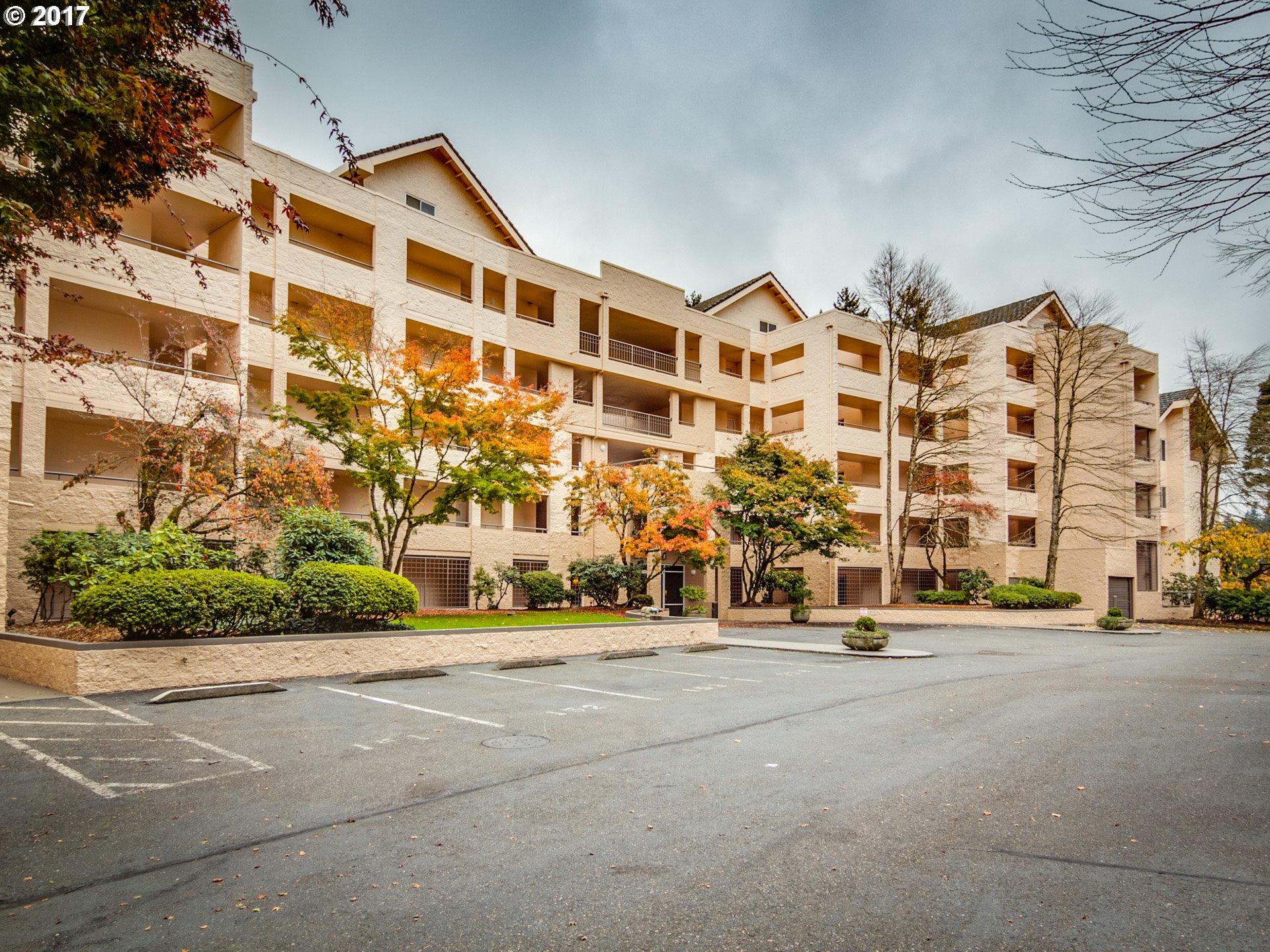 6625 West Burnside Road, Unit 250 Portland, OR 97225 - Photo 1 of 31 Gallery Image 1