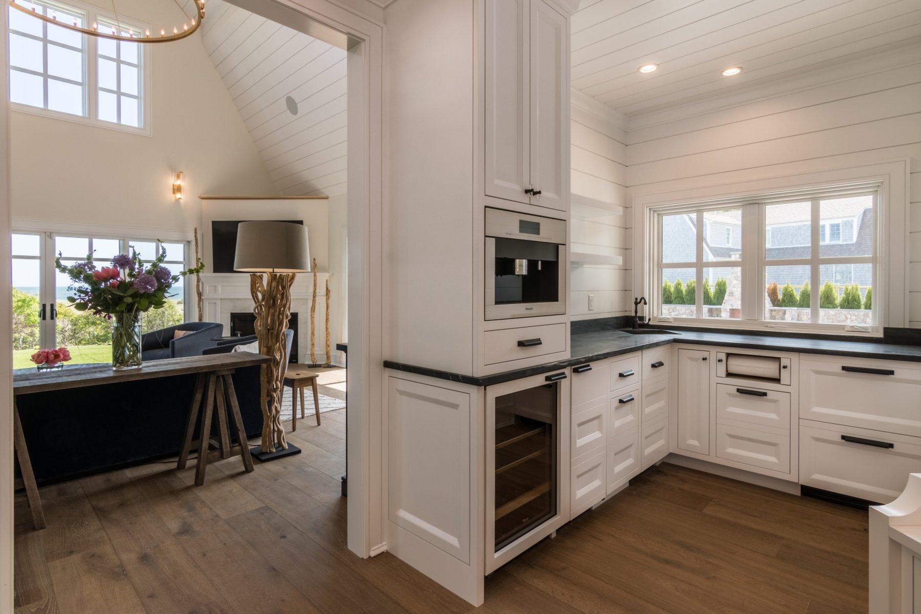 18 Snow Inn Road Harwich Port, MA 02646 - Photo 15 of 32 Indoor/Outdoor Wet Bar