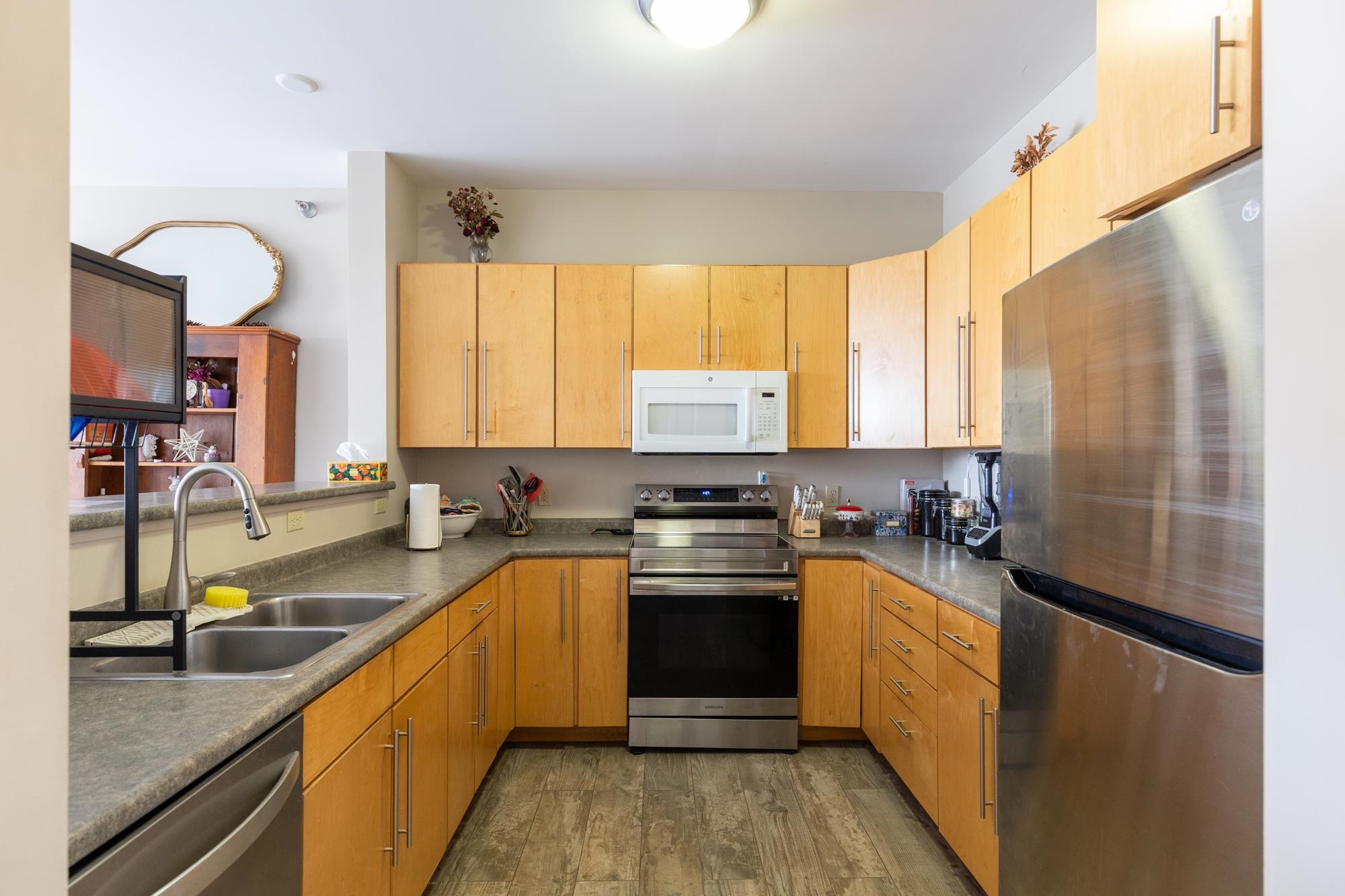 370 Farrell Street, Unit 325 South Burlington, VT 05403 - Photo 12 of 28