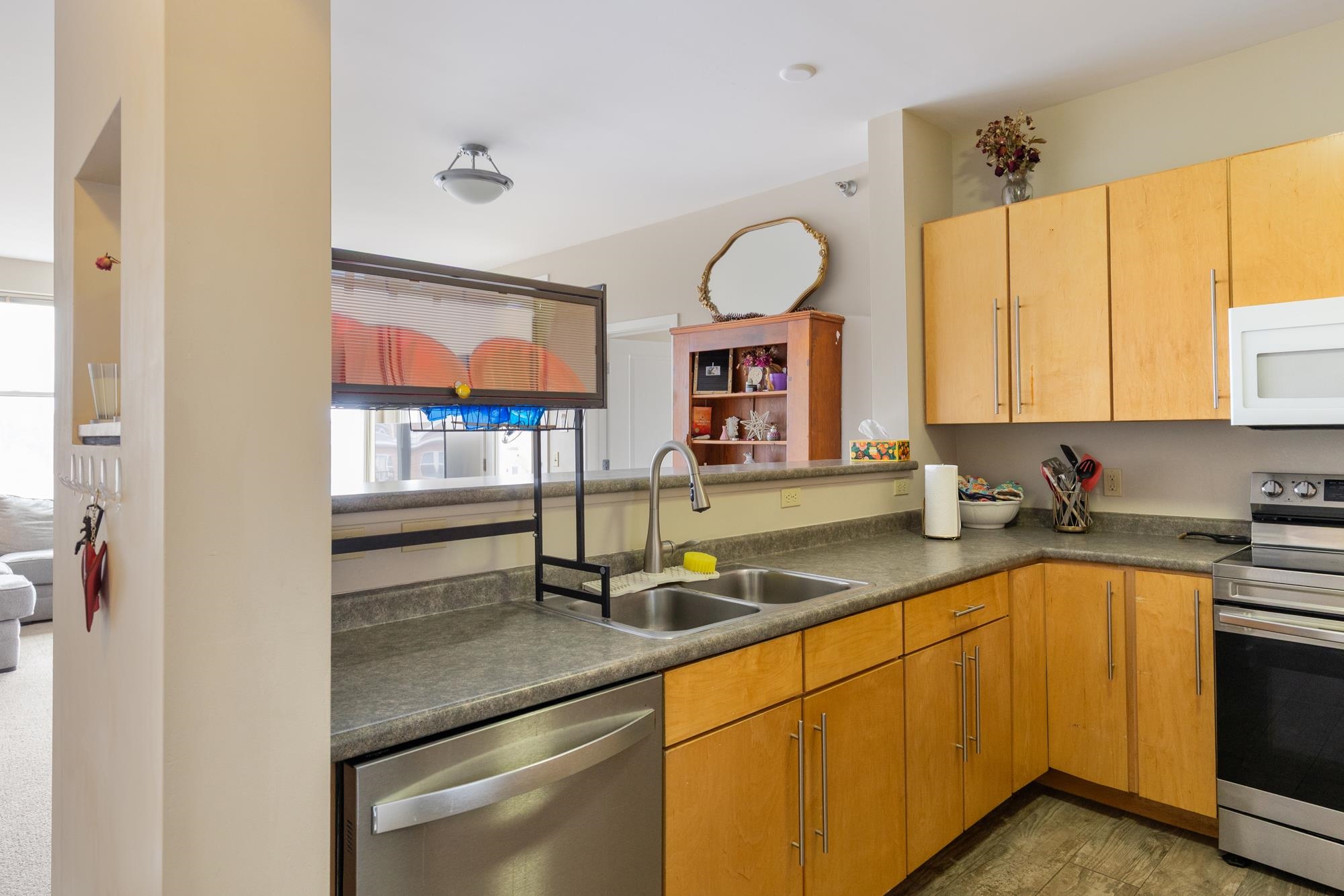 370 Farrell Street, Unit 325 South Burlington, VT 05403 - Photo 13 of 28
