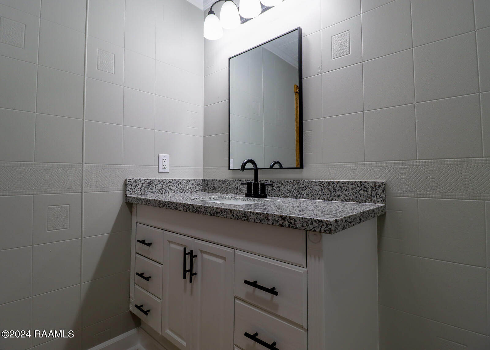 10728 Sandra Drive Kaplan, LA 70548 - Photo 13 of 19 17