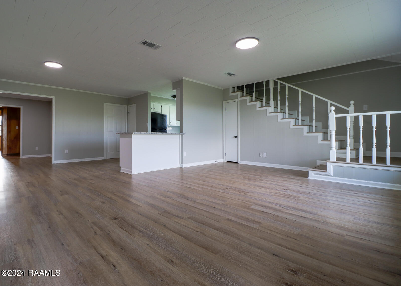 10728 Sandra Drive Kaplan, LA 70548 - Photo 2 of 19 6