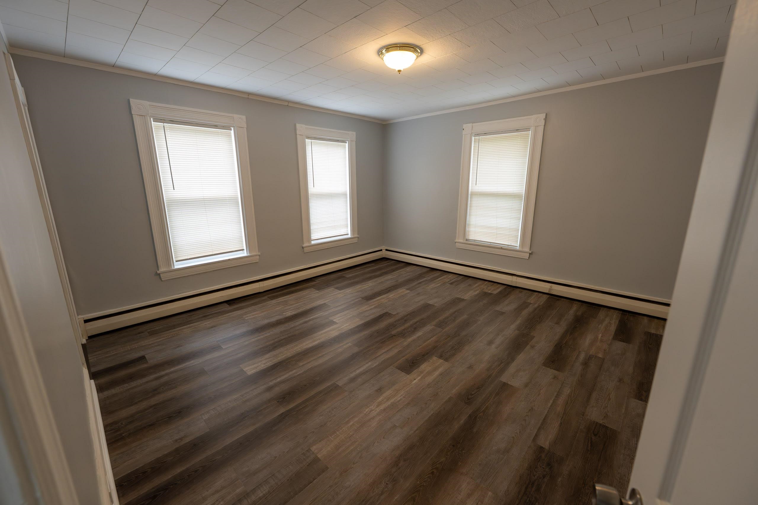 125 Tarrytown Road, Unit 123 Manchester, NH 03103 - Photo 7 of 30