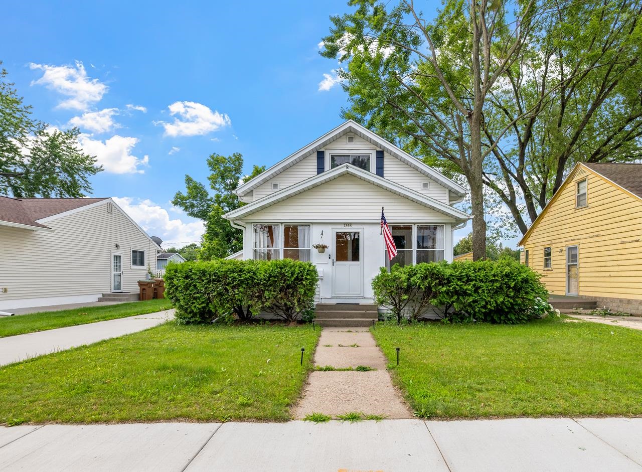 2909 Algoma Street Stevens Point, WI 54481 - Photo 6 of 41