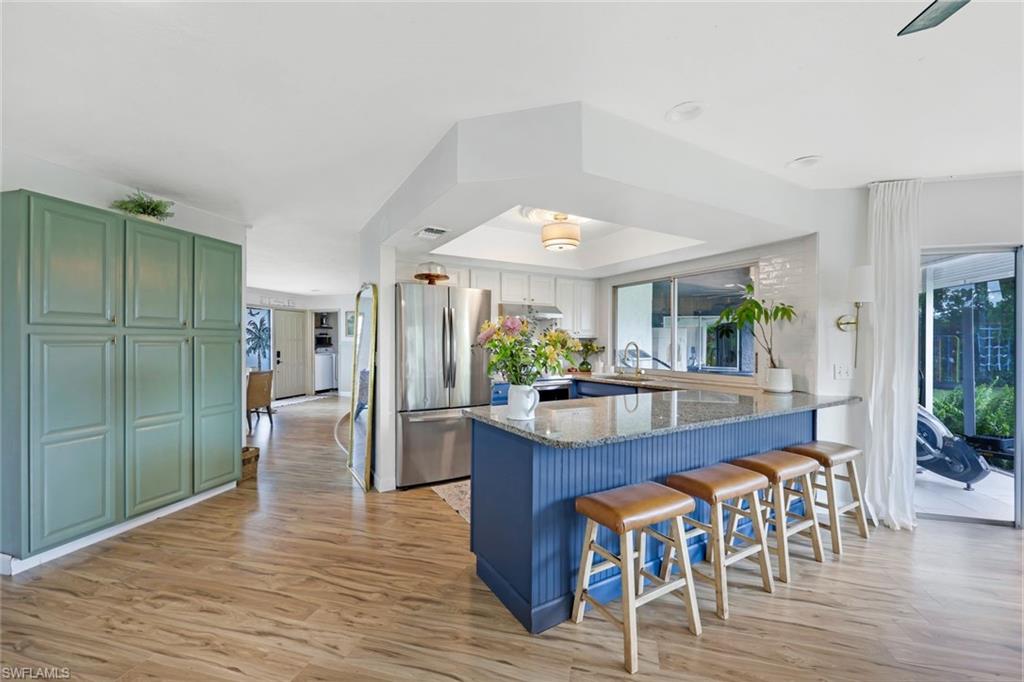 391 Torrey Pines Point Naples, FL 34113 - Photo 8 of 41 Gallery Image 8