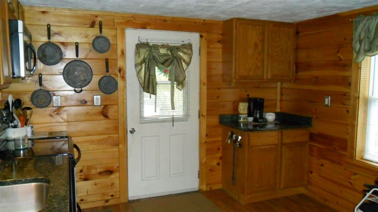 78 South Bow Road Hooksett, NH 03106 - Photo 4 of 15