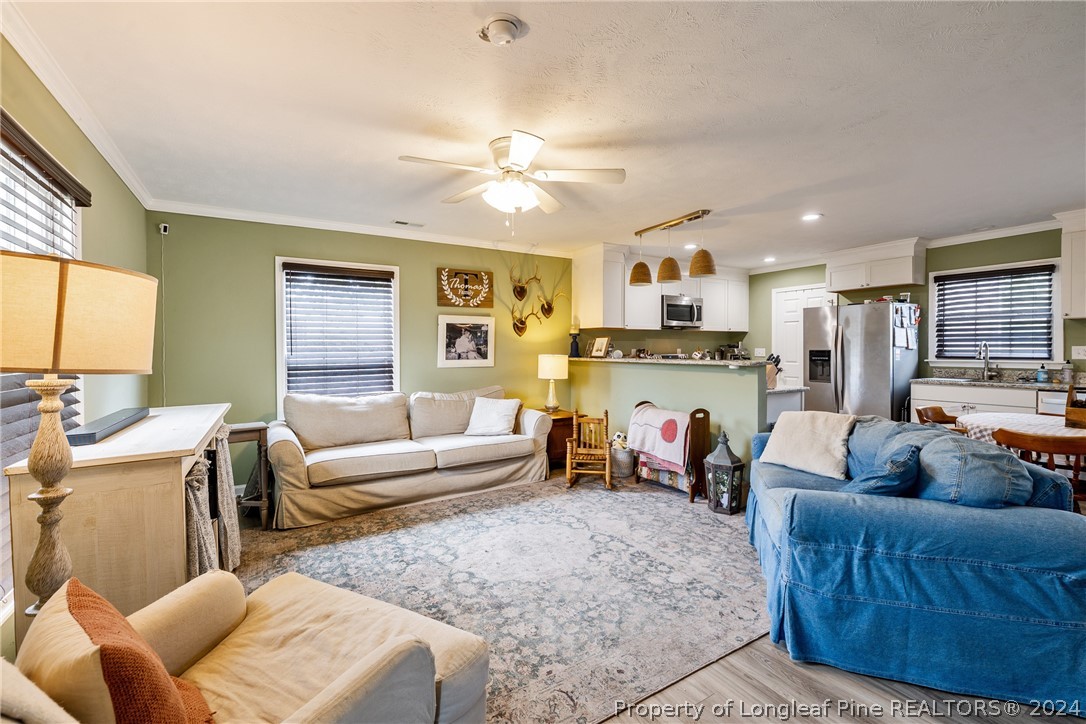 5983 Spinner Road Hope Mills, NC 28348 - Photo 7 of 27 Gallery Image 7
