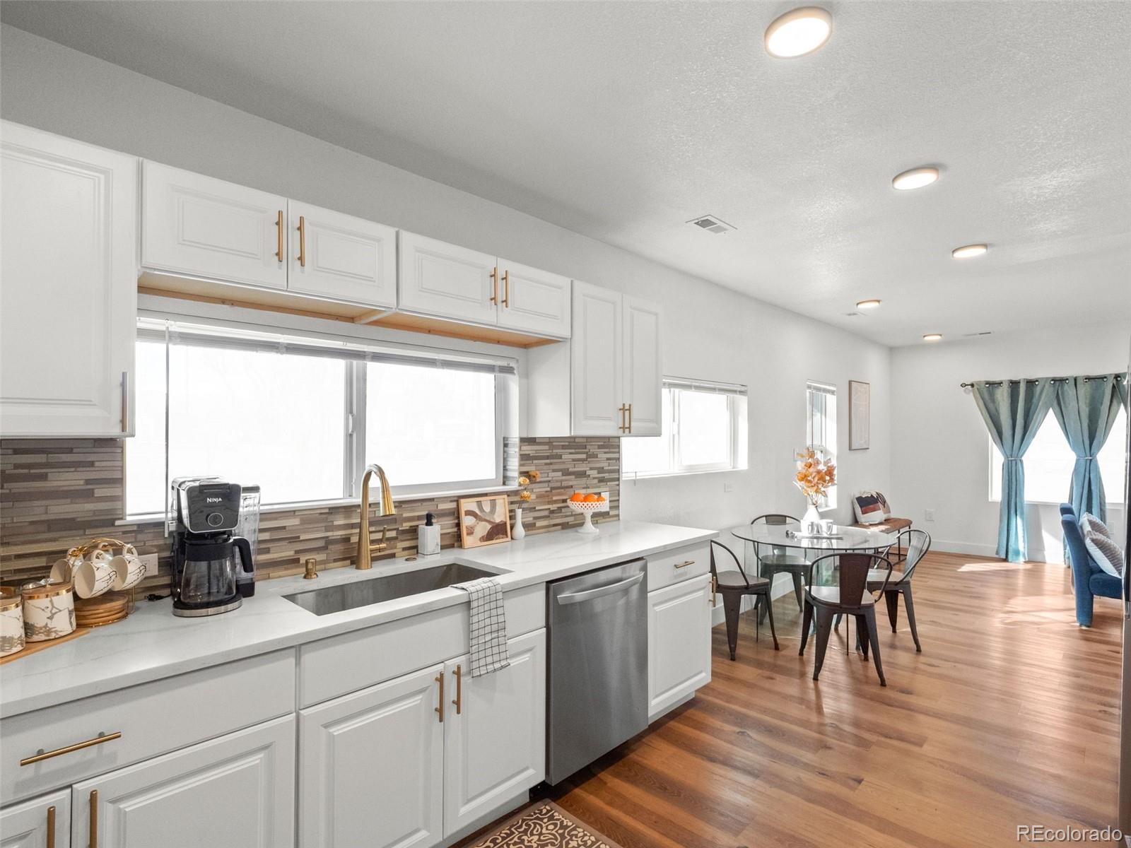 16130 Mt Vernon Road Golden, CO 80401 - Photo 9 of 22