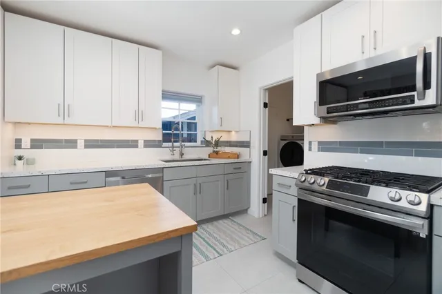 $799,500 | 643 Cypress Circle, Redlands, CA 92373