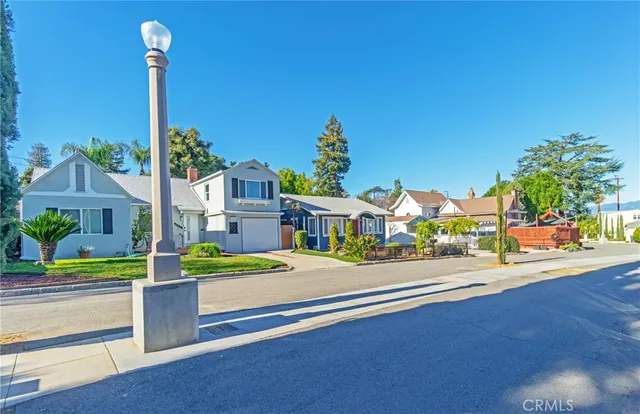 $799,500 | 643 Cypress Circle, Redlands, CA 92373