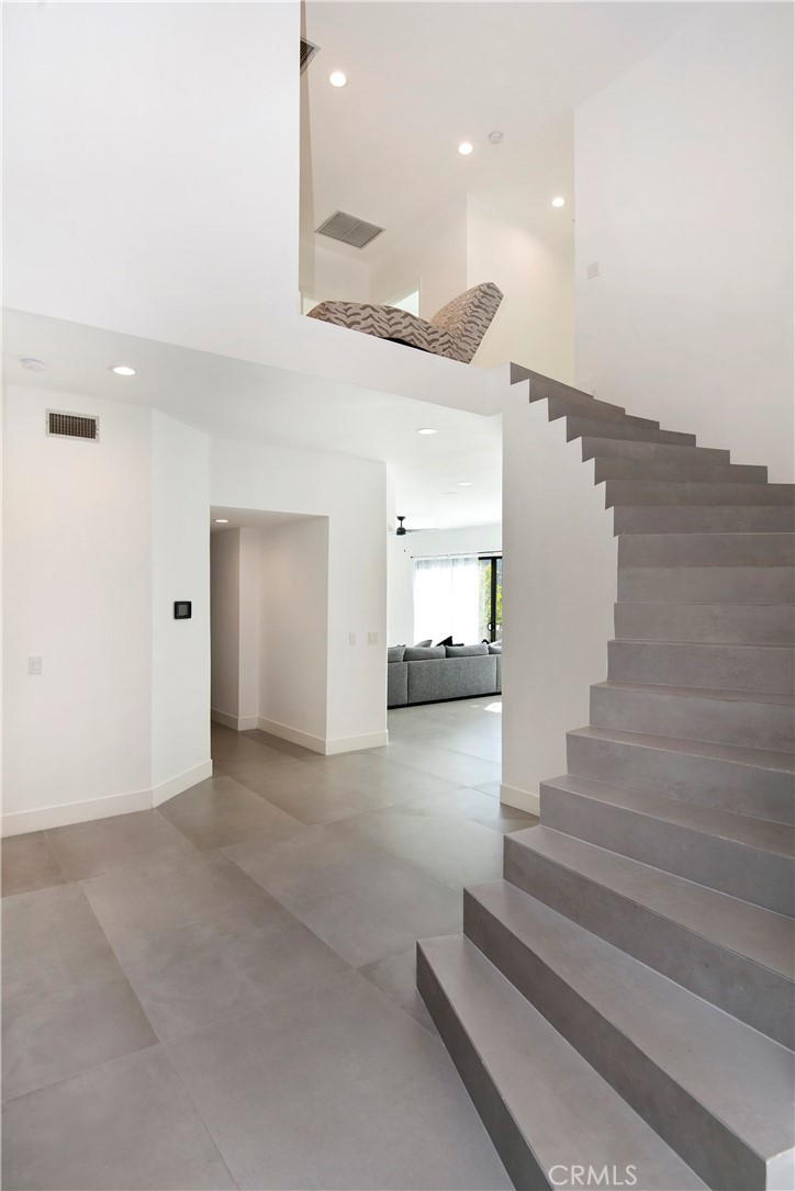 22254 Dumetz Road Woodland Hills, CA 91364 - Photo 7 of 42 a view of entryway and hall