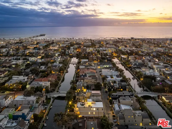$23,000 | 405 Sherman Canal, Venice, CA 90291