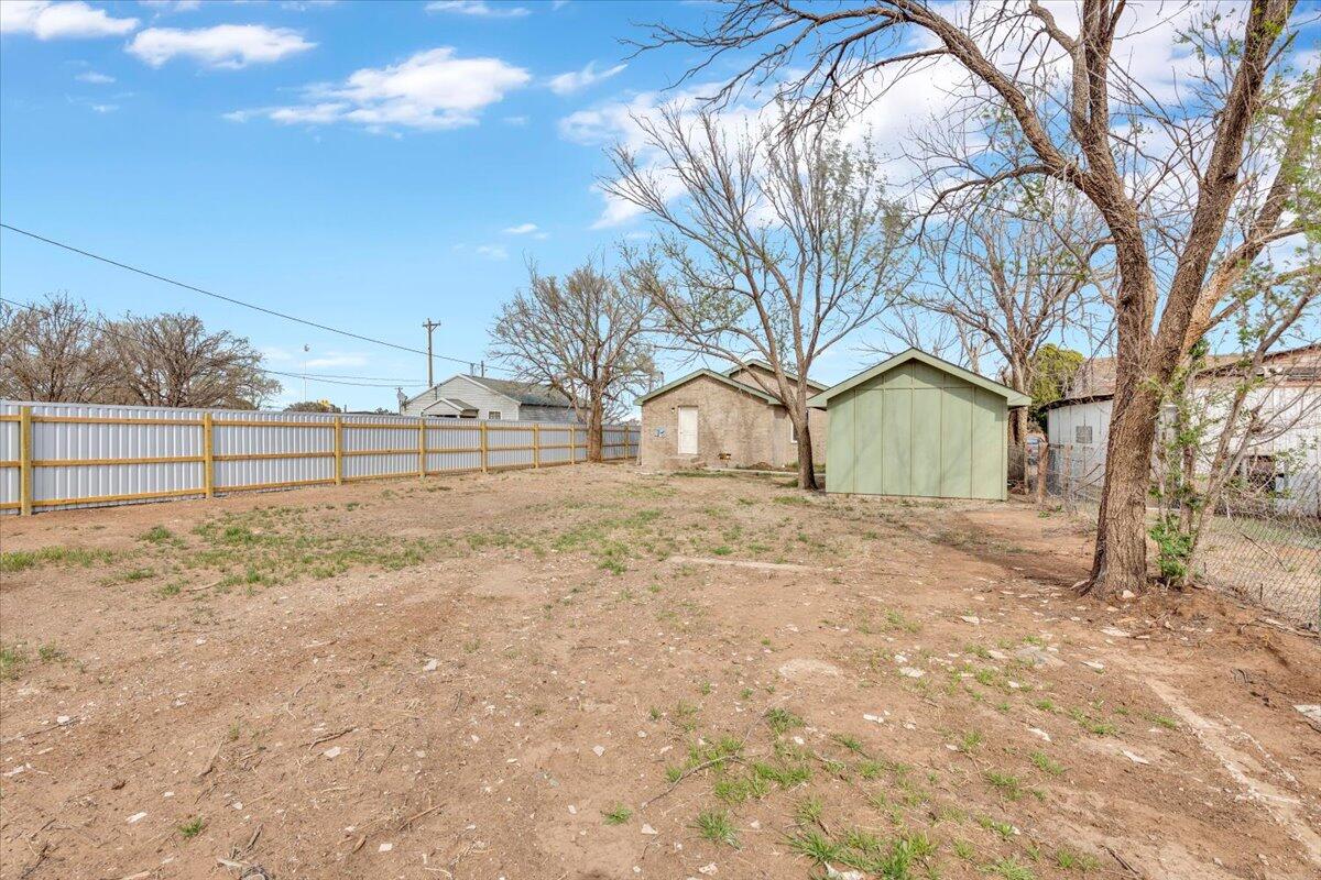 804 Avenue A Levelland, TX 79336 - Photo 12 of 20 IMG_8069