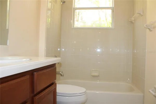$2,750 | 7803 33rd Street East, Sarasota, FL 34243