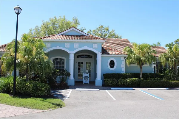 $2,750 | 7803 33rd Street East, Sarasota, FL 34243