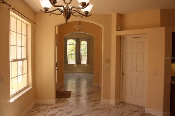 $2,750 | 7803 33rd Street East, Sarasota, FL 34243