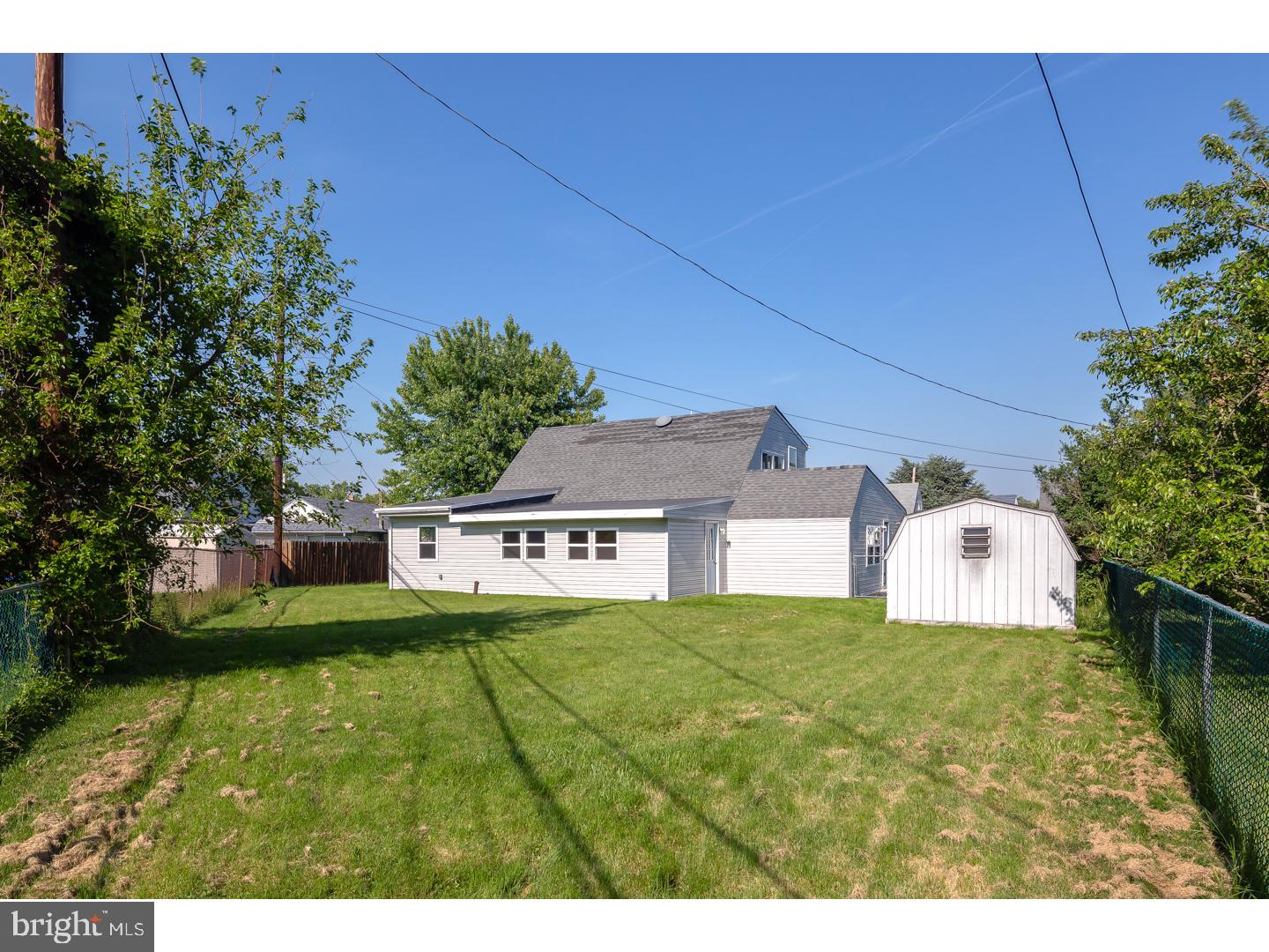 8 Wildflower Road Levittown, PA 19057 - Photo 15 of 16 Gallery Image 15