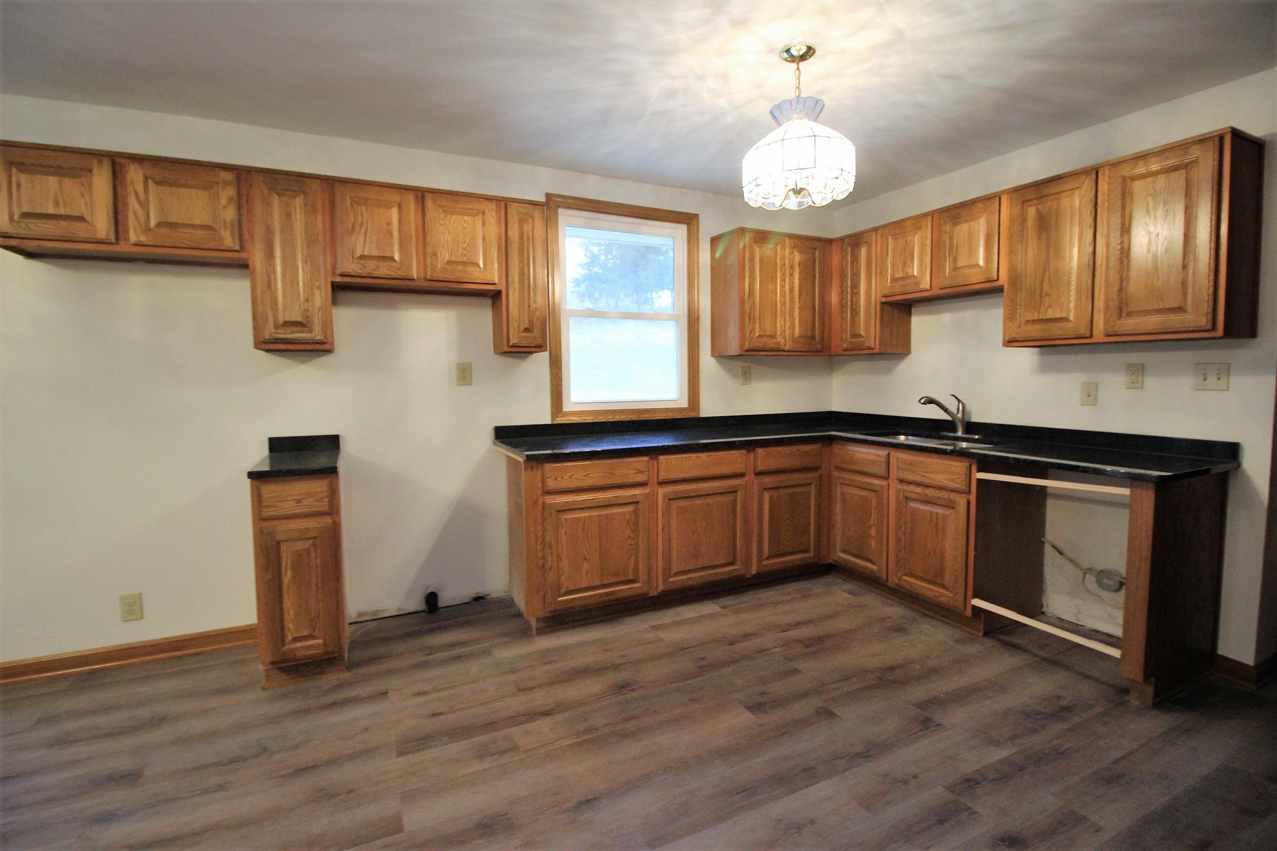 6601 Pleasant Valley Road Camden, OH 45311 - Photo 10 of 41