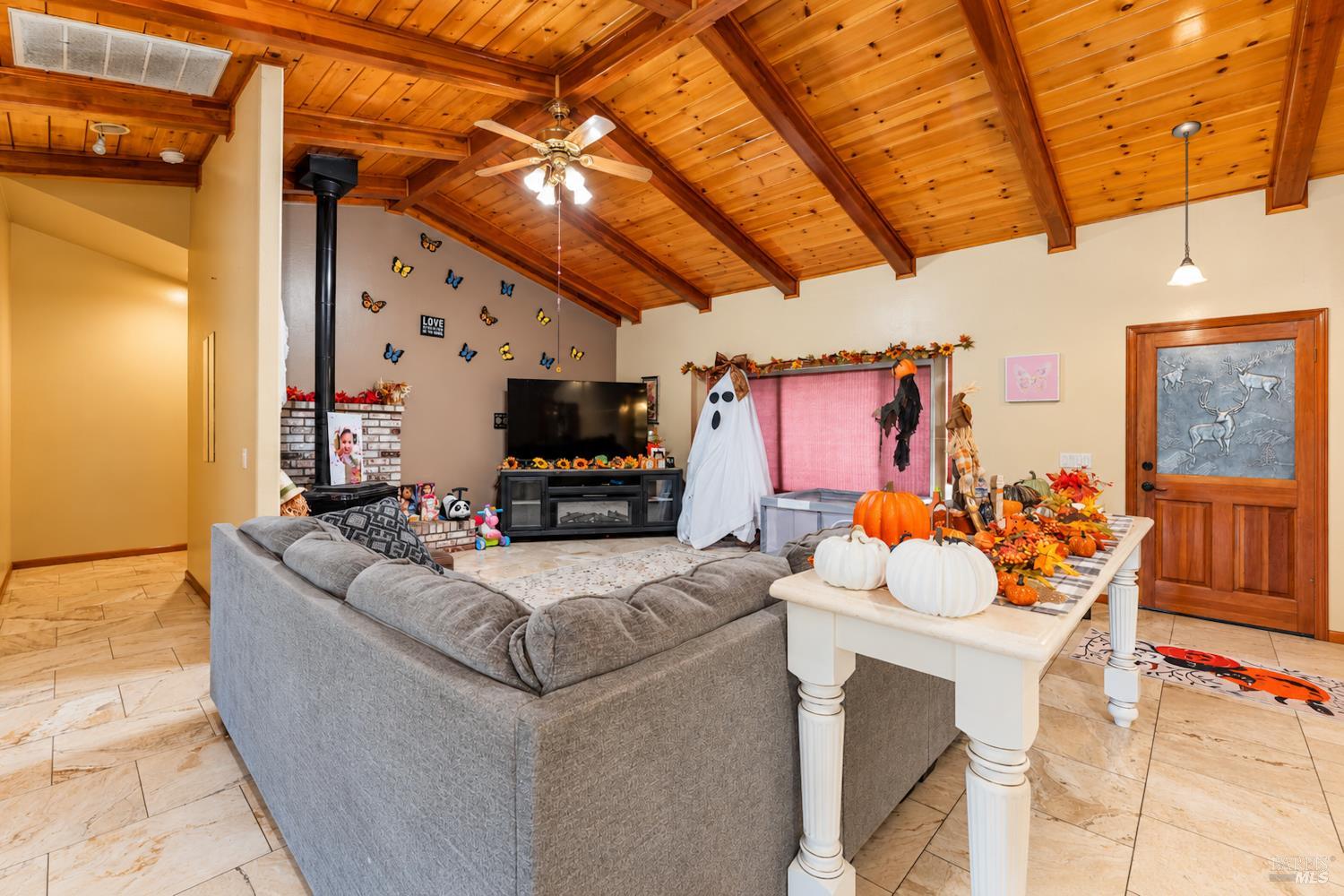 5151 Eastside Calpella Road Ukiah, CA 95482 - Photo 10 of 25 Gallery Image 10