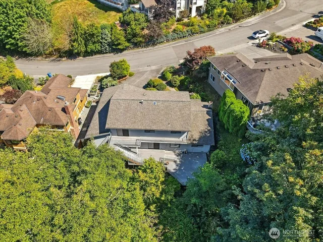 $3,650 | 4926 Dover Street, Everett, WA 98203