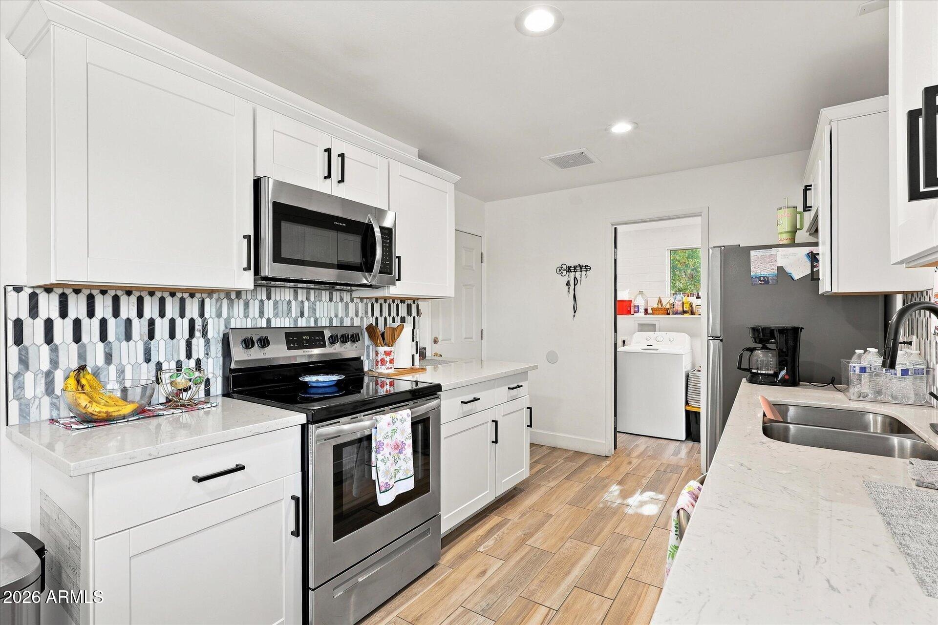 5218 Covina Road Mesa, AZ 85205 - Photo 11 of 27 11-IMG_1370