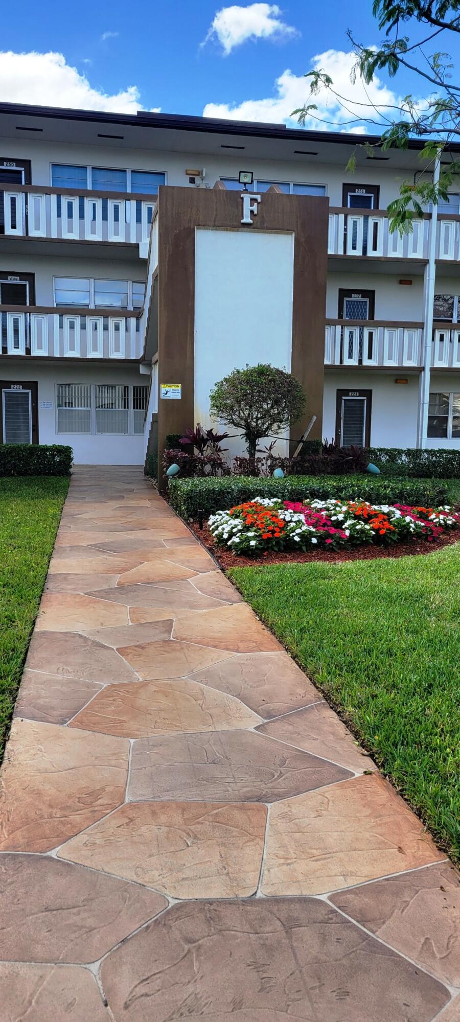 222 Mansfield East, Unit 222 Boca Raton, FL 33434 - Photo 2 of 28 20220226_103809_resized_1