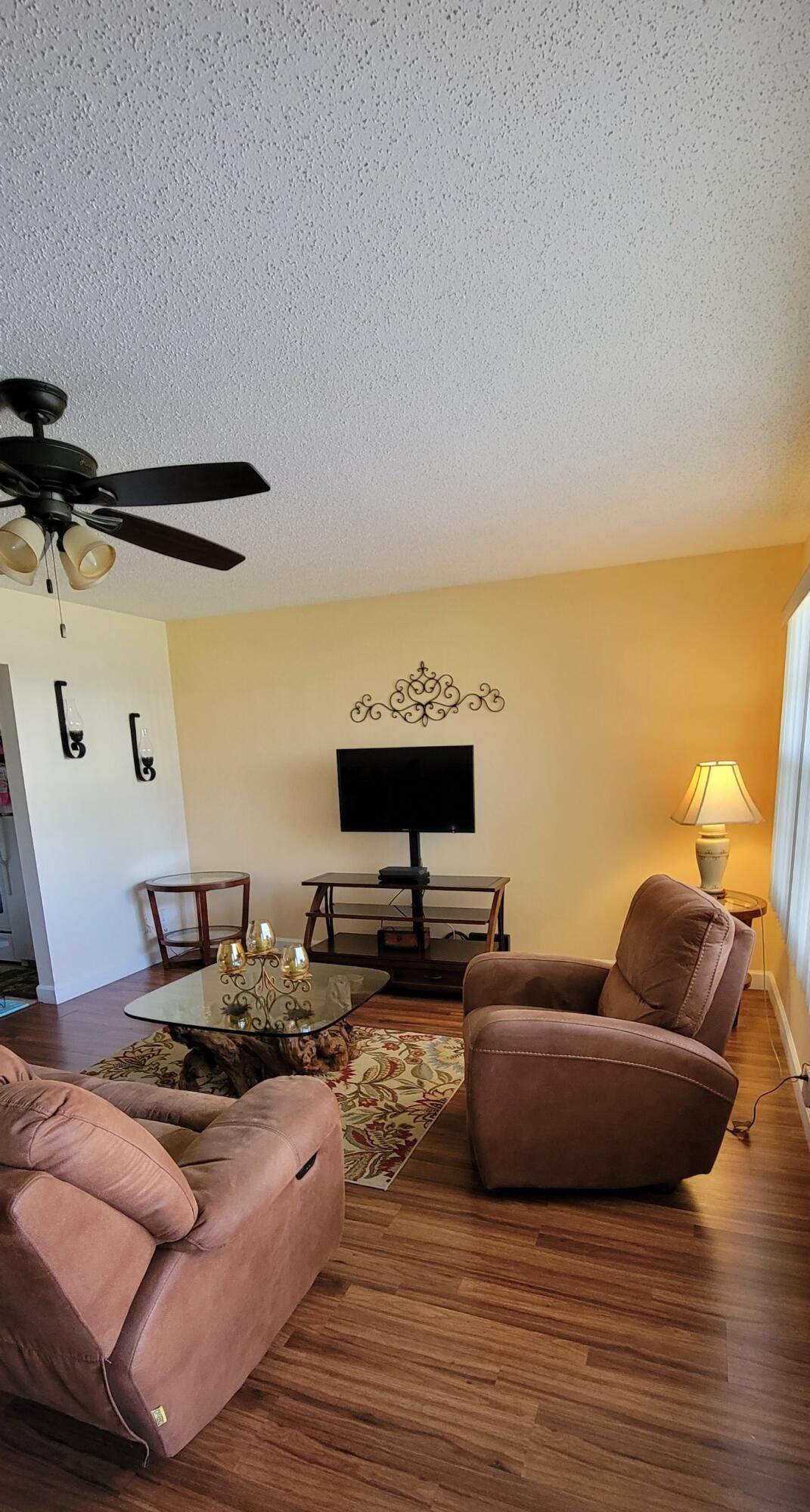 222 Mansfield East, Unit 222 Boca Raton, FL 33434 - Photo 8 of 28 20220226_113039_resized