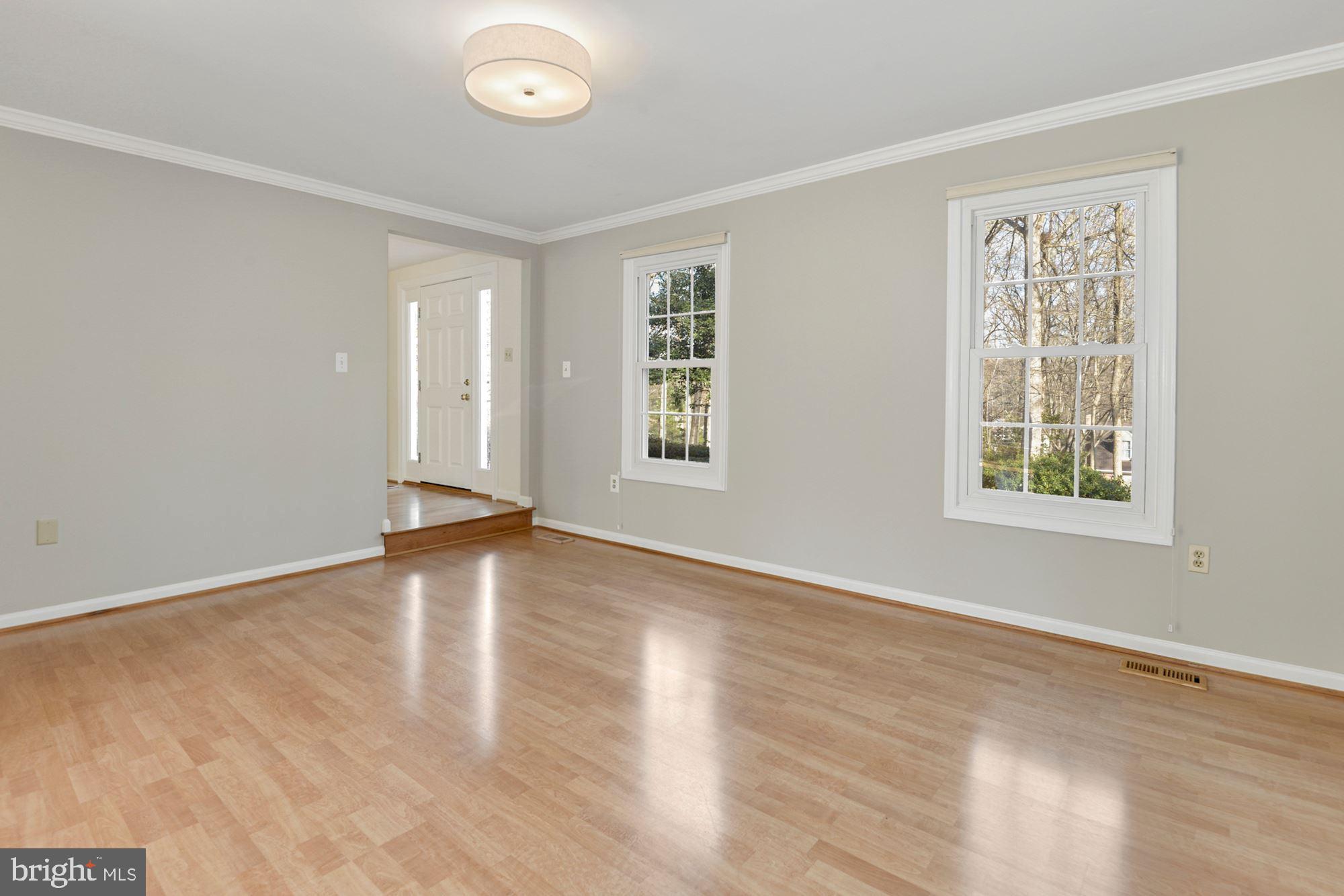 1940 Barton Hill Road Reston, VA 20191 - Photo 12 of 38 Separate dining room