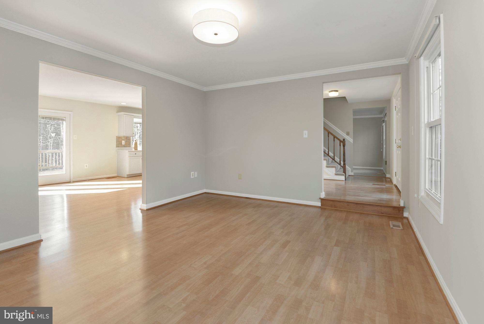 1940 Barton Hill Road Reston, VA 20191 - Photo 13 of 38 Dining room