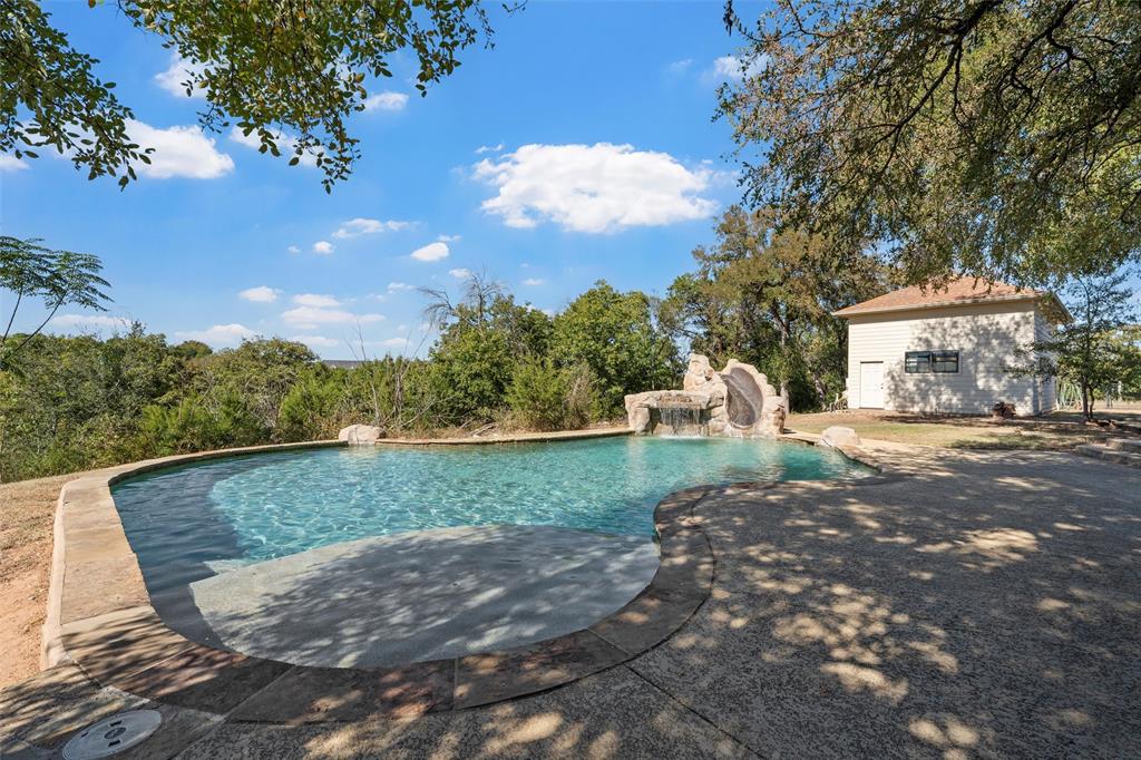 1125 Whispering Oaks China Spring, TX 76633 - Photo 32 of 39 Swimming pool with a patio area