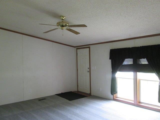 4780 West Albion Road Ligonier, IN 46767 - Photo 4 of 9 Gallery Image 4