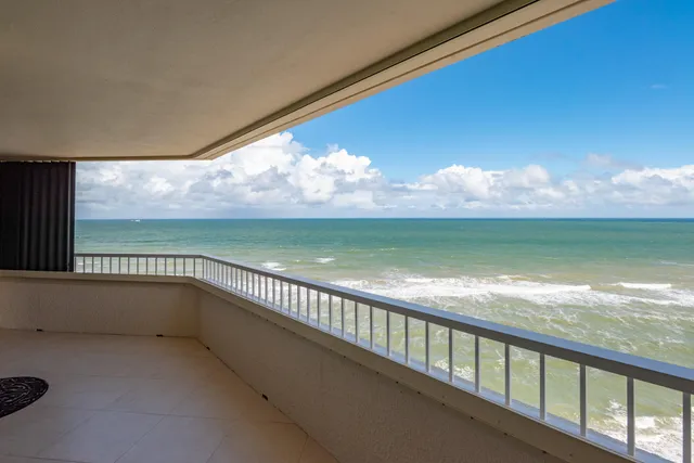 $7,500 | 5070 North Ocean Drive, Unit 10A, Singer Island, FL 33404