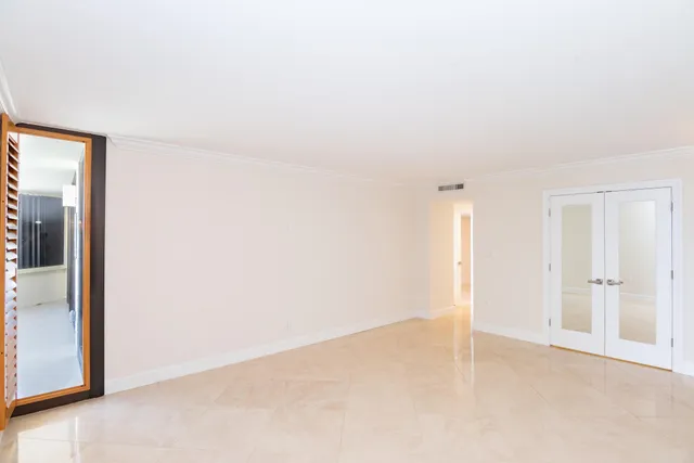 $7,500 | 5070 North Ocean Drive, Unit 10A, Singer Island, FL 33404