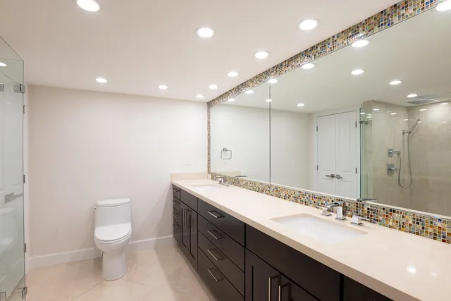 $7,500 | 5070 North Ocean Drive, Unit 10A, Singer Island, FL 33404