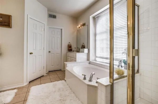 $3,500 | 5231 Kathryn Drive, Grand Prairie, TX 75052