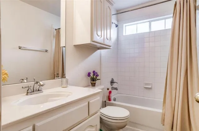 $3,500 | 5231 Kathryn Drive, Grand Prairie, TX 75052