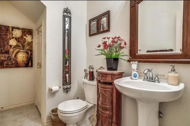 $3,500 | 5231 Kathryn Drive, Grand Prairie, TX 75052