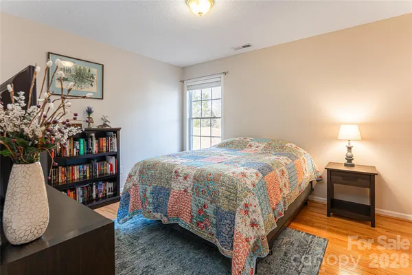 $449,000 | 16 Kinsale Drive, Leicester, NC 28748