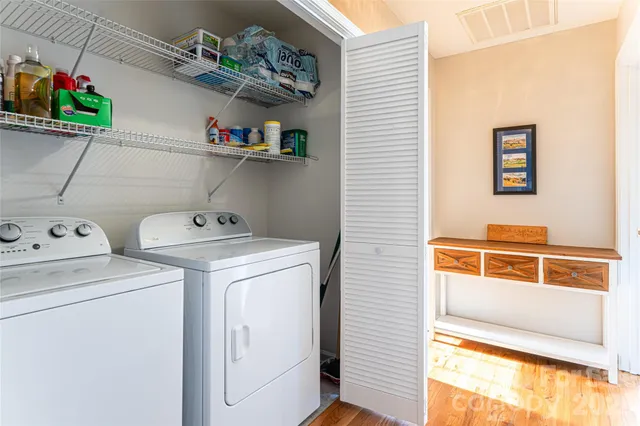 $465,000 | 16 Kinsale Drive, Leicester, NC 28748