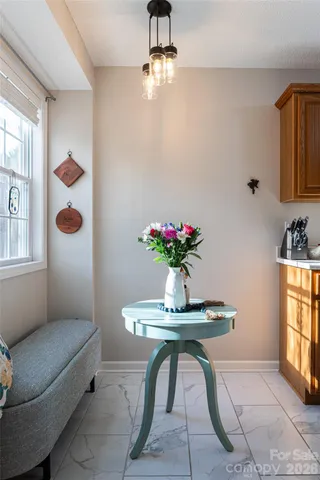 $465,000 | 16 Kinsale Drive, Leicester, NC 28748