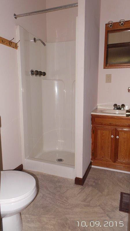 7050 East Motsinger Road Pekin, IN 47165 - Photo 8 of 35 Gallery Image 8