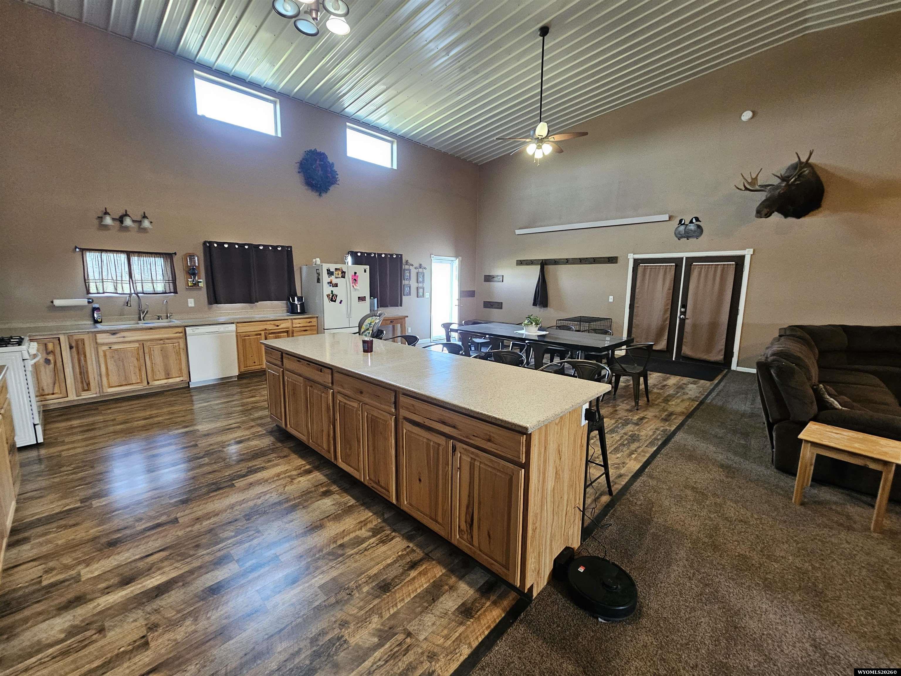 127 Arrowhead Road Torrington, WY 82240 - Photo 7 of 48