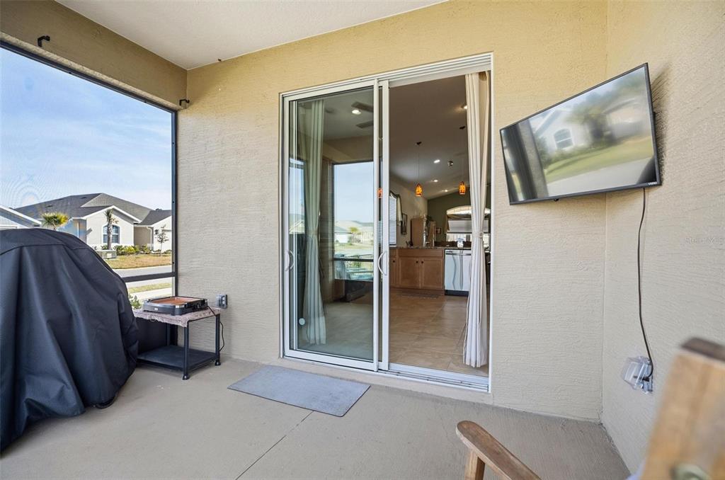 2 Tideway Trail Palm Coast, FL 32137 - Photo 30 of 34 a living room with furniture and a window