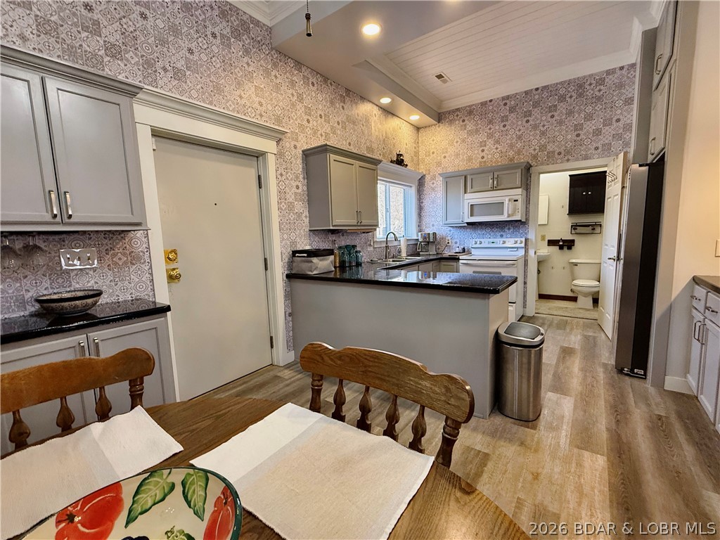 436 Country Mile Road Camdenton, MO 65020 - Photo 6 of 38