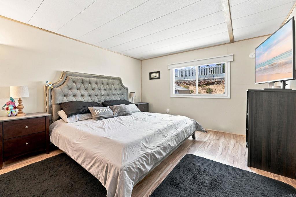 28890 Lilac Road, Unit SPC 172 Valley Center, CA 92082 - Photo 13 of 32 Gallery Image 13